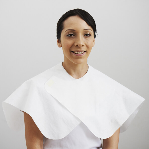 Easydry Technical Capes are also know as shoulder capes or colour capes. Ideal for protecting clients clothing during colour application.