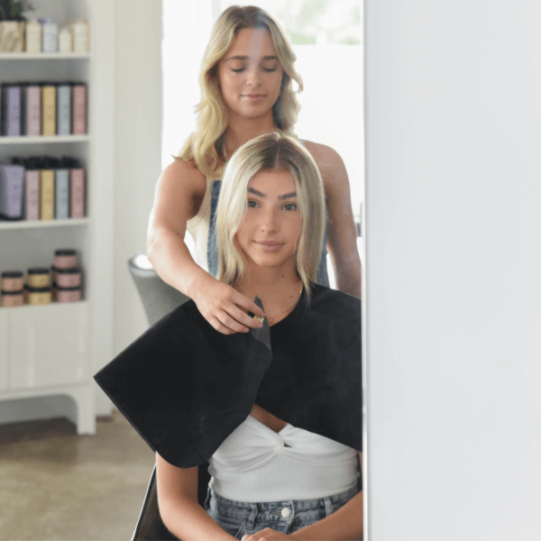 Easydry Cape Shoulder Black Wrapped Around Client (2)