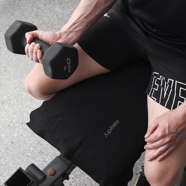The Easydry Medium towel is also know as the hair towel, barber towel or sweat towel. It can be use in salons, spas, gyms, swimming pools, hospitality and more.