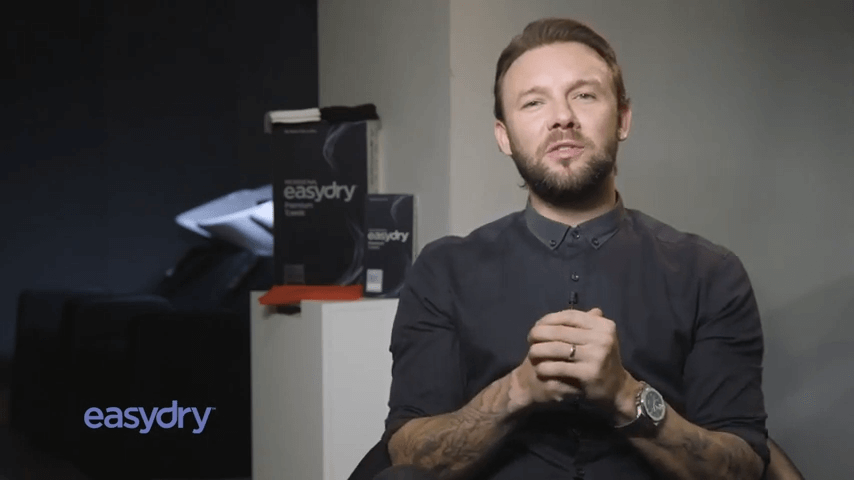 Jamie Stevens explains why he loves Easydry disposable towels. He's 3-time winner of Men’s British Hairdresser of the Year.