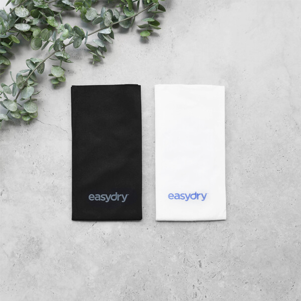 Easydry Medium Hair Towels - mixed - 450 black and 450 white. 32 x 17 inches. Luxurious, hygienic and incredibly effective.